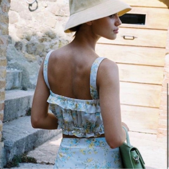 With Jean Avena Top and Leona Skirt Set - Picture 4 of 7